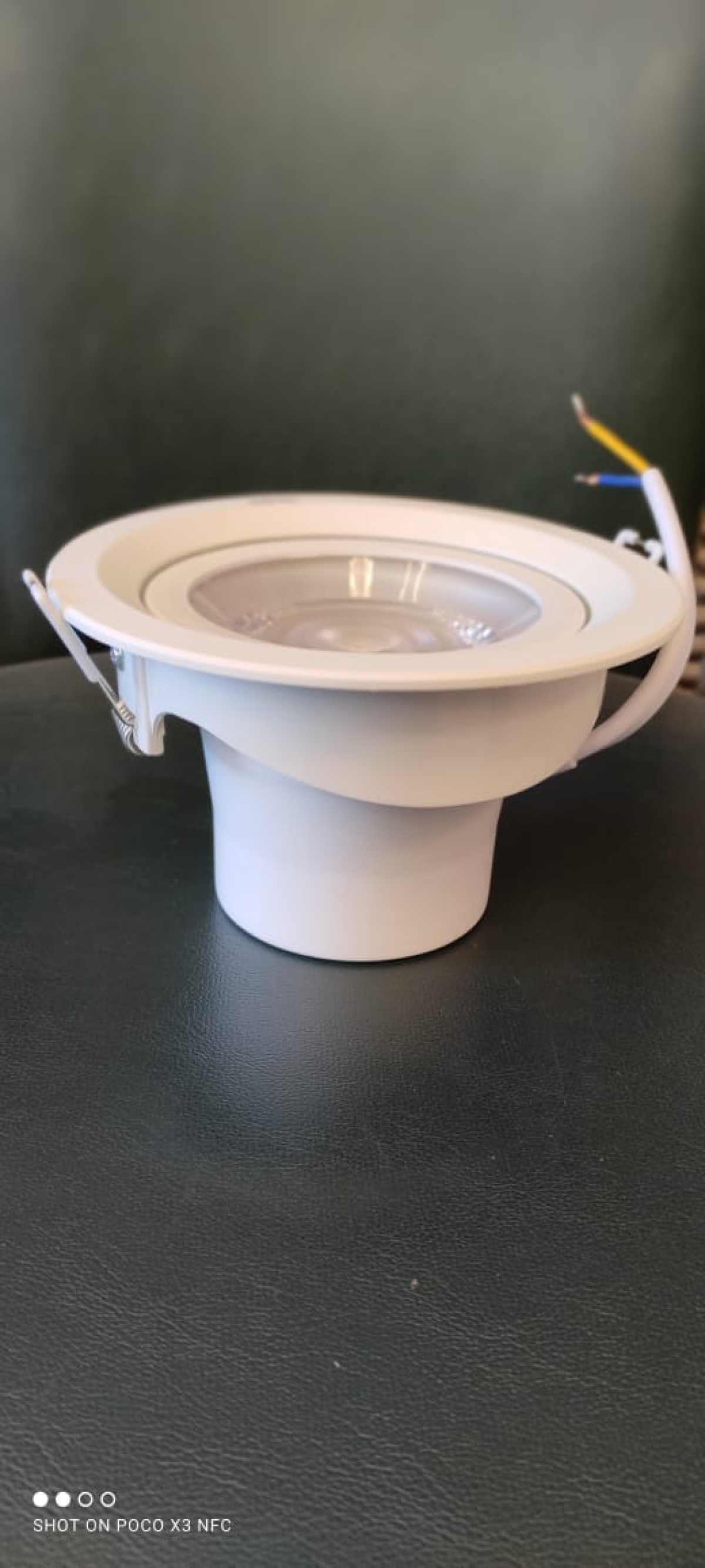 وكيل معتمد للمنتجات الكهربائية